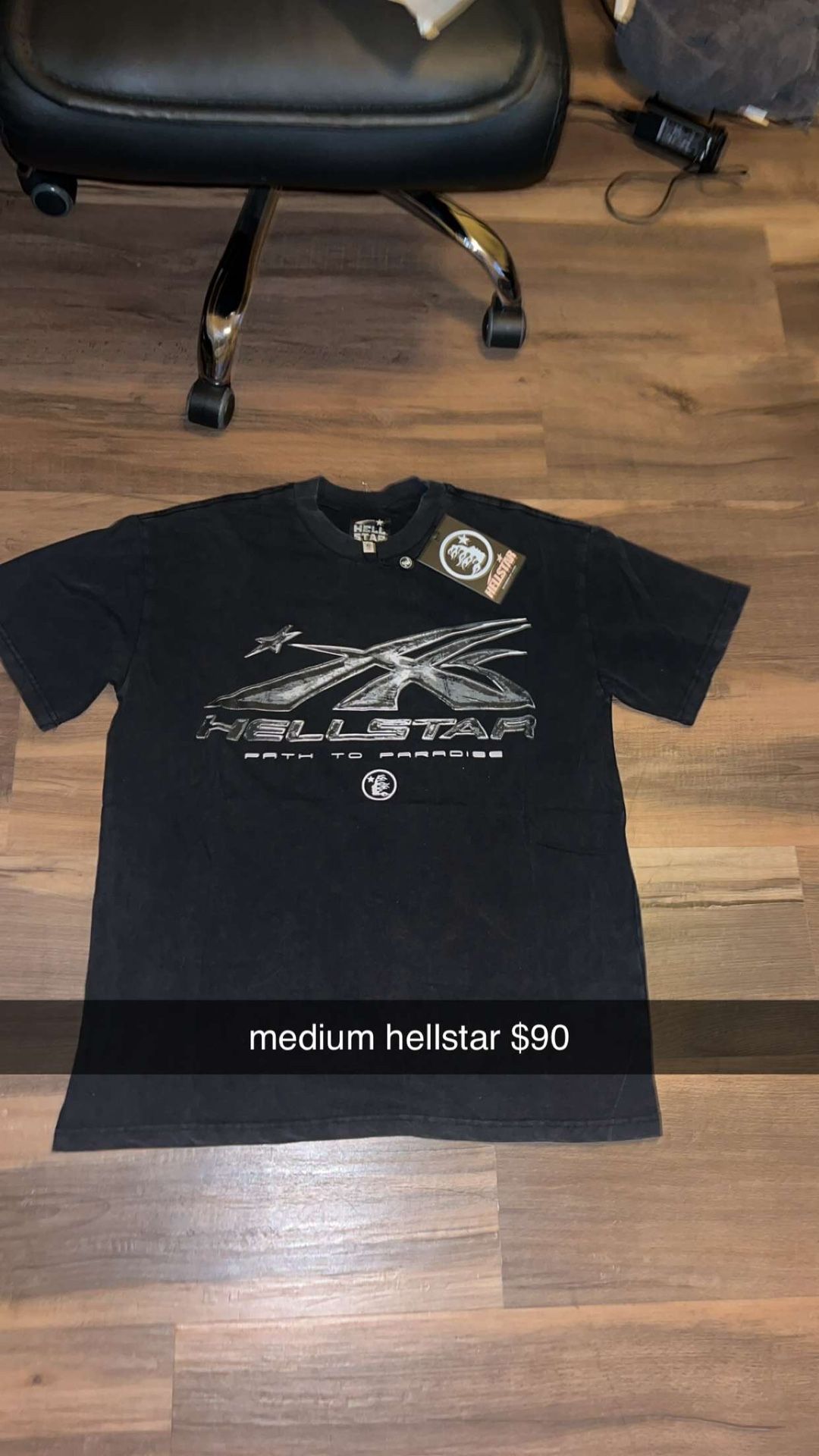 authentic hellstar tees brand new never worn still has tags