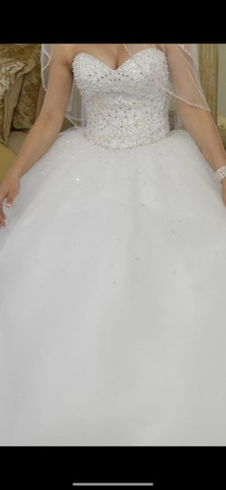 Wedding dress size 6