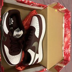 Nike burgundy forces