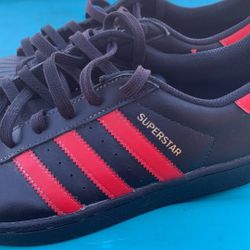 Adidas  Super  Star  Size 7 