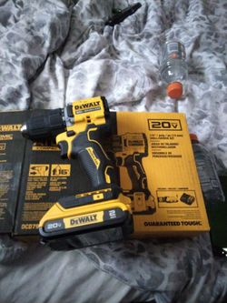 Dewalt drill charger and battery