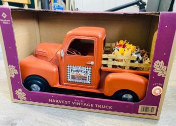 Member's Mark Pre-Lit Harvest Vintage Truck