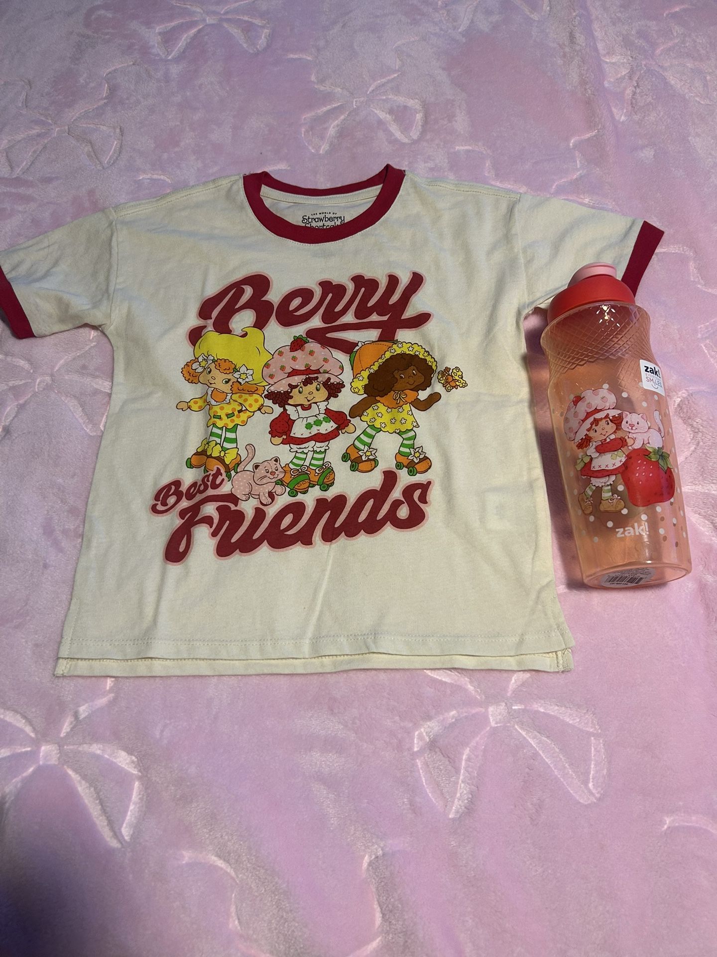 Strawberry Shortcake Size 5/6 Girls