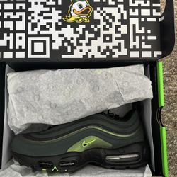 Nike Air Max 95/97 Ducks Of A Feather Thunder Size 11