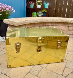 LARGE GOLD TRUNK