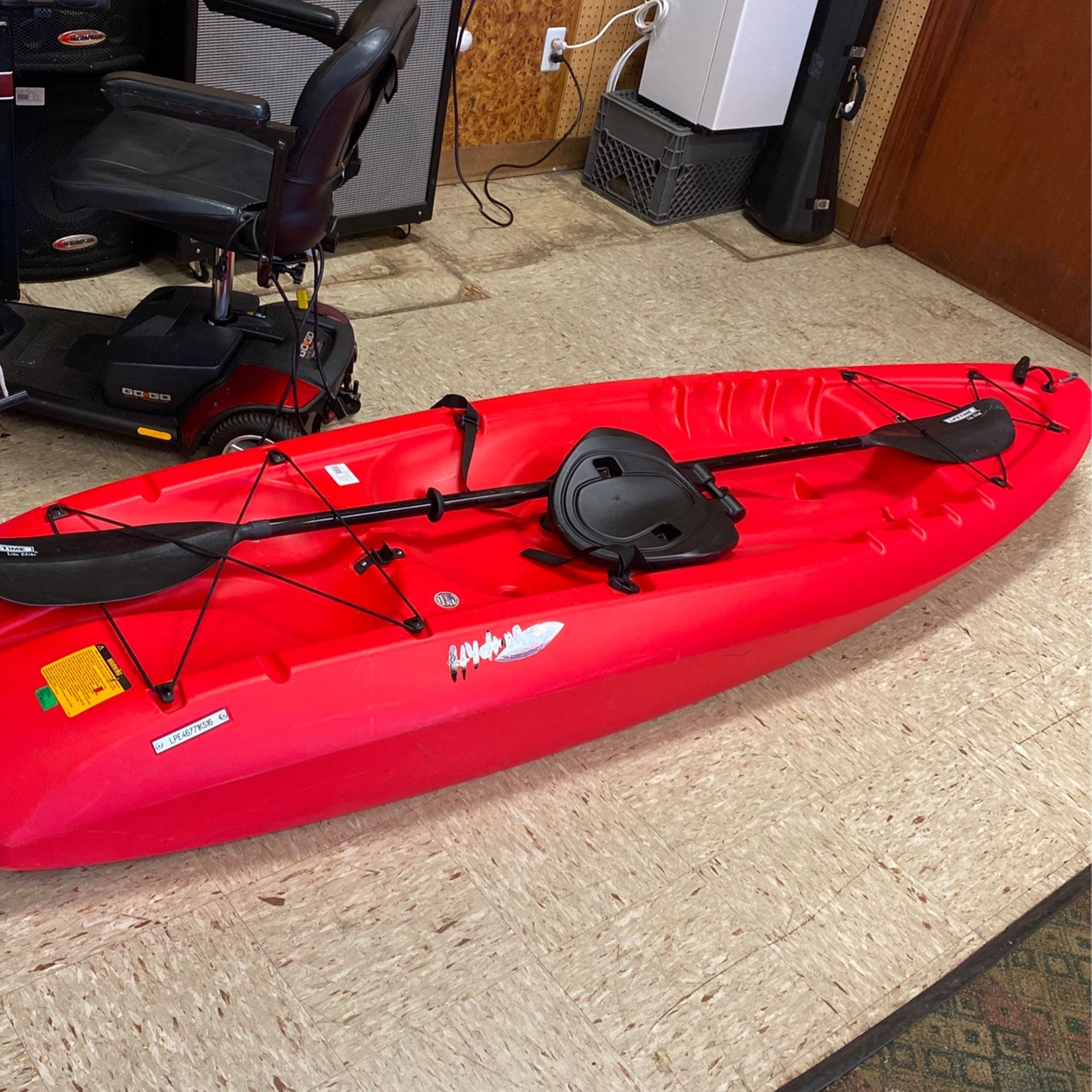 Hydros 90664 Red Kayak