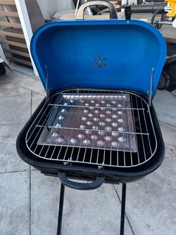 Asador de carbón