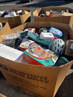 Brand new general mixed merchandise pallet