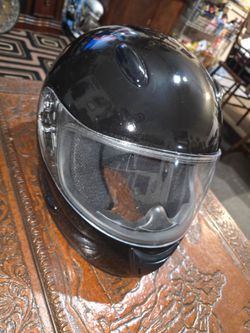 HCI 75   Helmet...DOT FMVSS No. 218 Certified.
