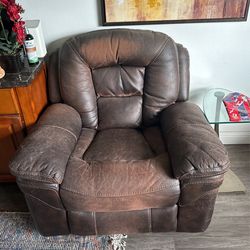 Couch Free