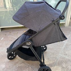 Baby Jogger Stroller - Like New