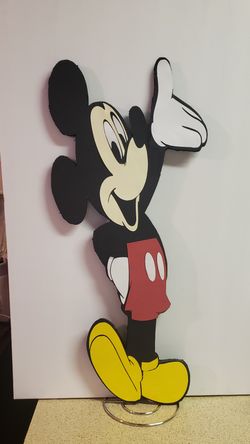 3 ft Mickey, cake topper and party frame. Please ask for prices.