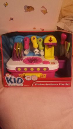 Kitchen appliances play set