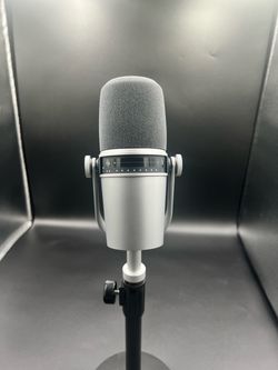 Shure MV7 USB Dynamic Studio Microphone Silver