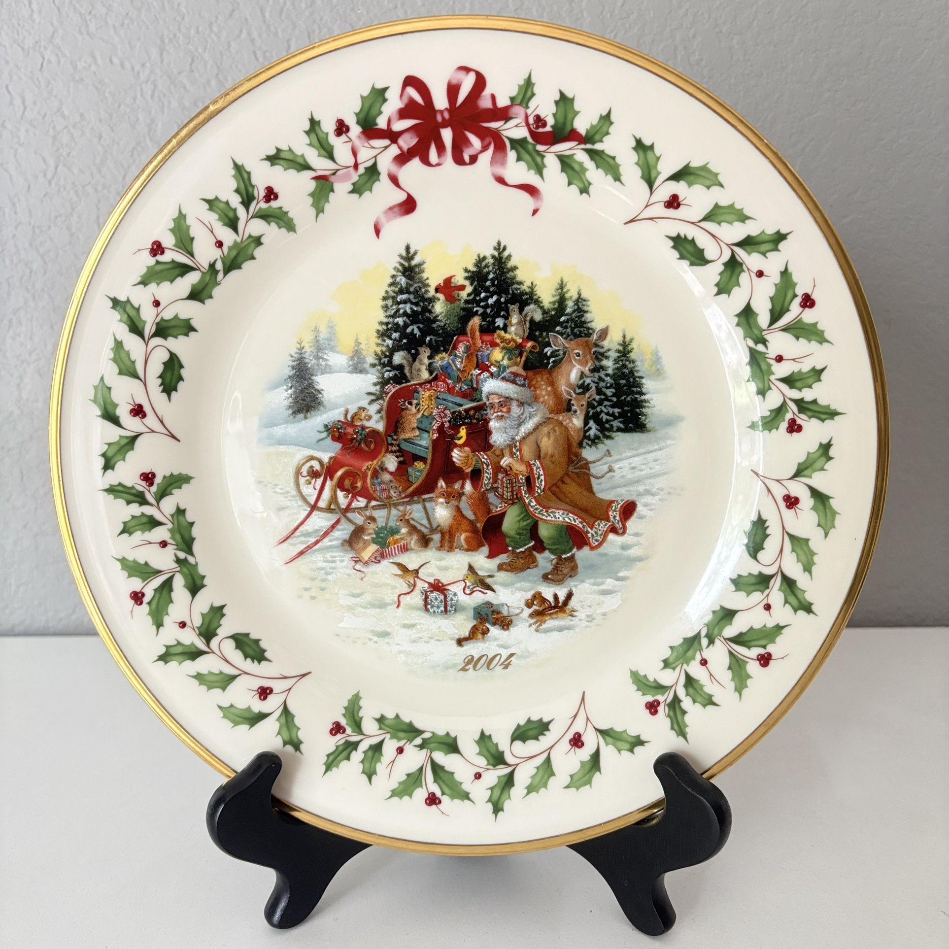 Lenox 2004 Annual Holiday Collector Plate Santa Claus Medal In USA #J293