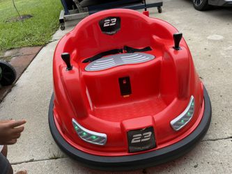 Flybar 12V XL Bumper Car with Lights