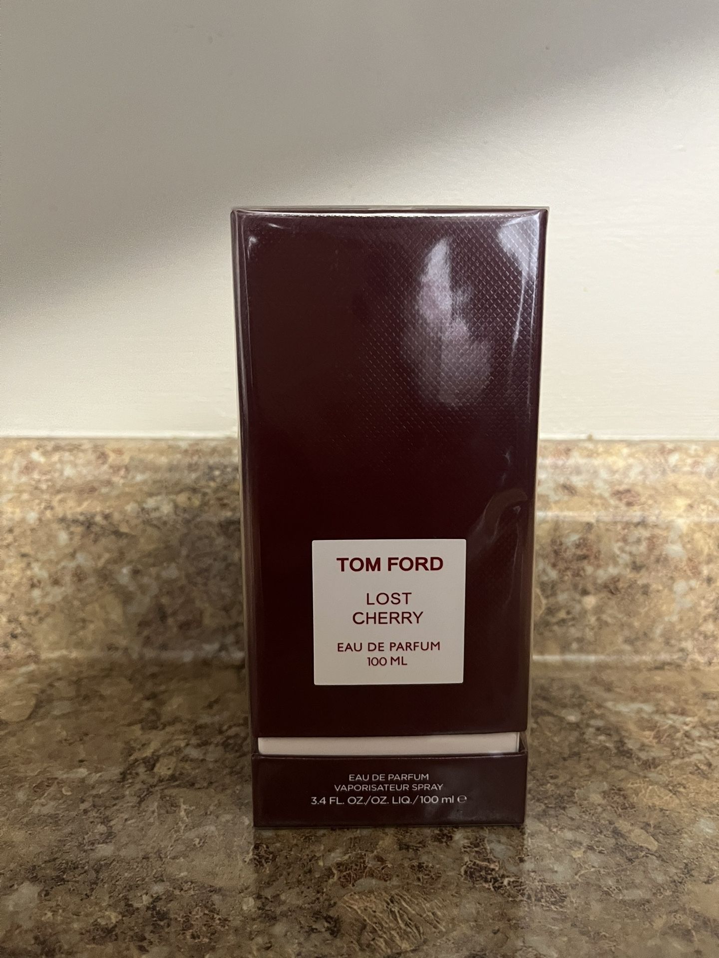 TOM FORD