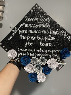 Custom Graduation Cap Topper