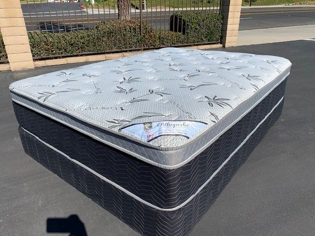 Queen Ortho Bamboo Pillow Top Mattress!