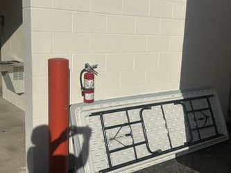 2 12’’ Long Party tables. Ice Chest. Bamboo Blinds outdoor