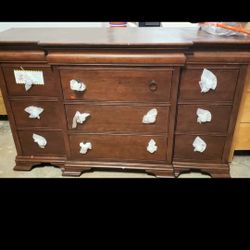 4 Piece Bedroom Set