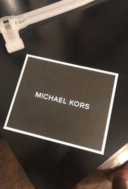 Brand new mk wallet offer up