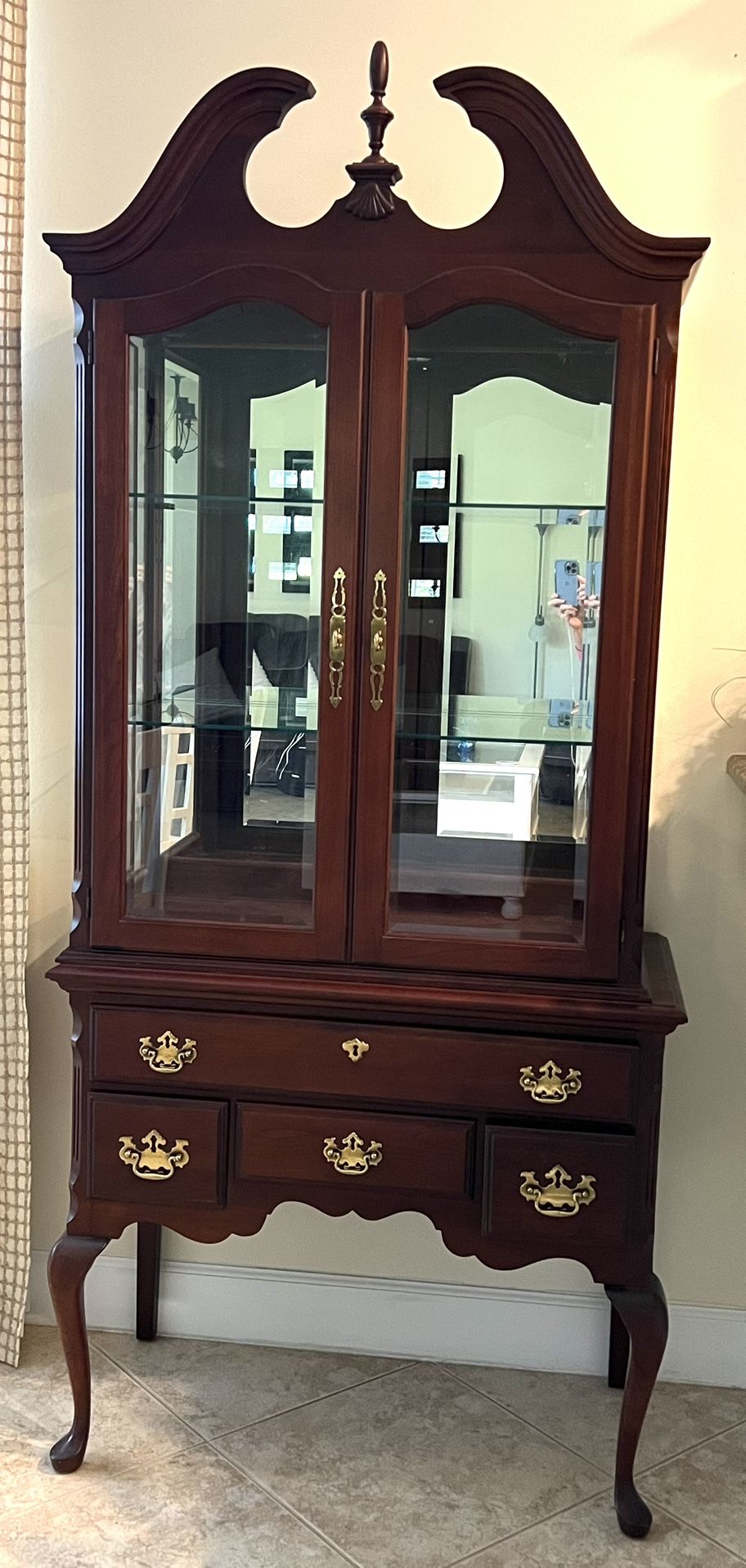 Solid Wood China Cabinet