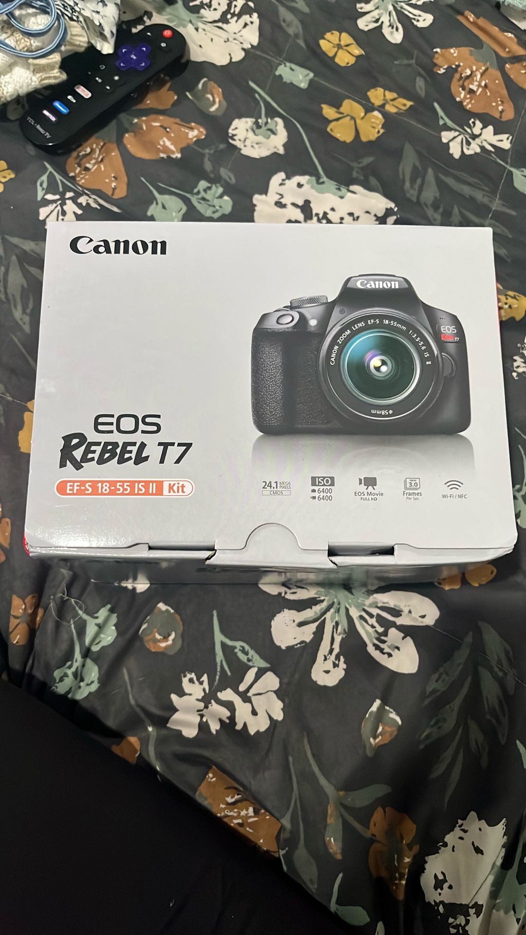 Canon EOS Rebel T7