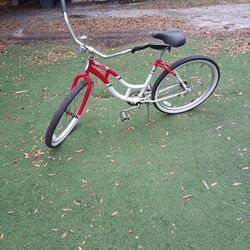 SCHWINN LEGACY BEACH CRUISER