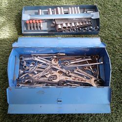 Vtg Wizard Box w/Tools