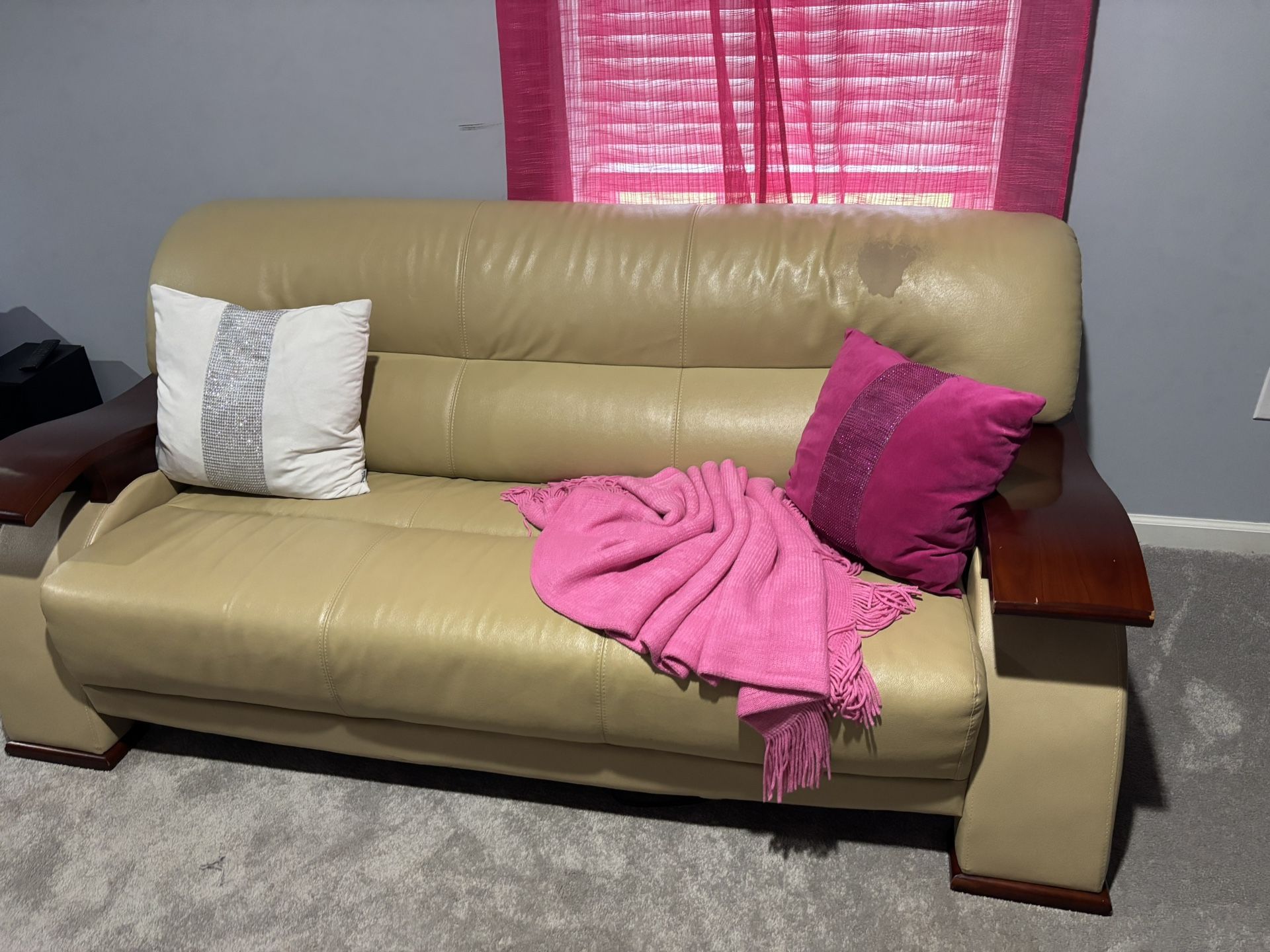 Living Room Furniture 