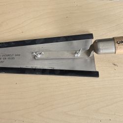 Crain Undercut Saw