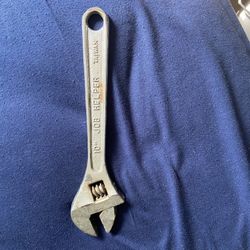 10 Inch Crescent Wrench 