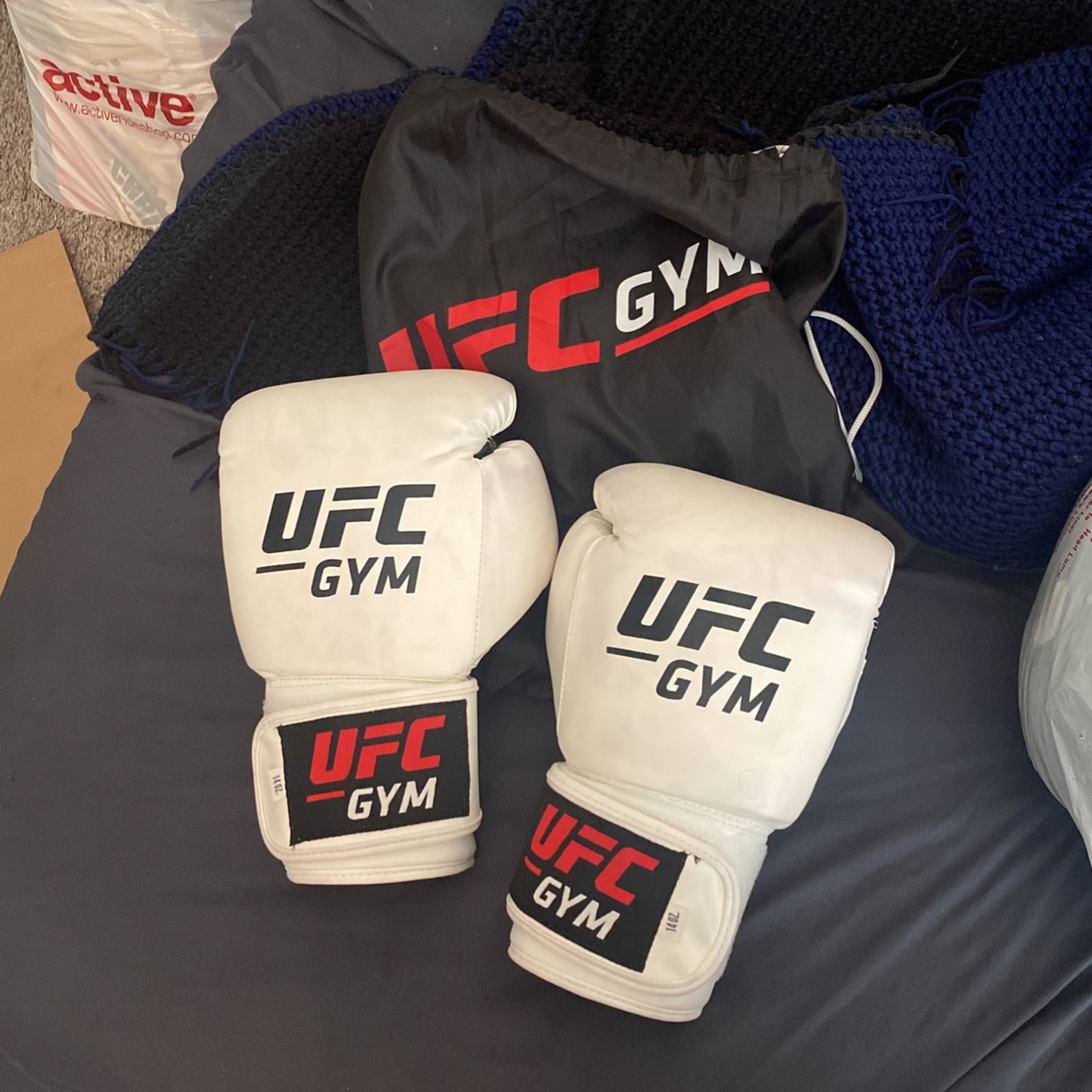UFC Gym Boxing Gloves With Bag 