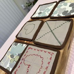 POT HOLDERS