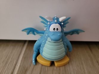 Rare 2009  Disney Club Penguin Series 8 Blue Dragon Mix 'N Match Figure