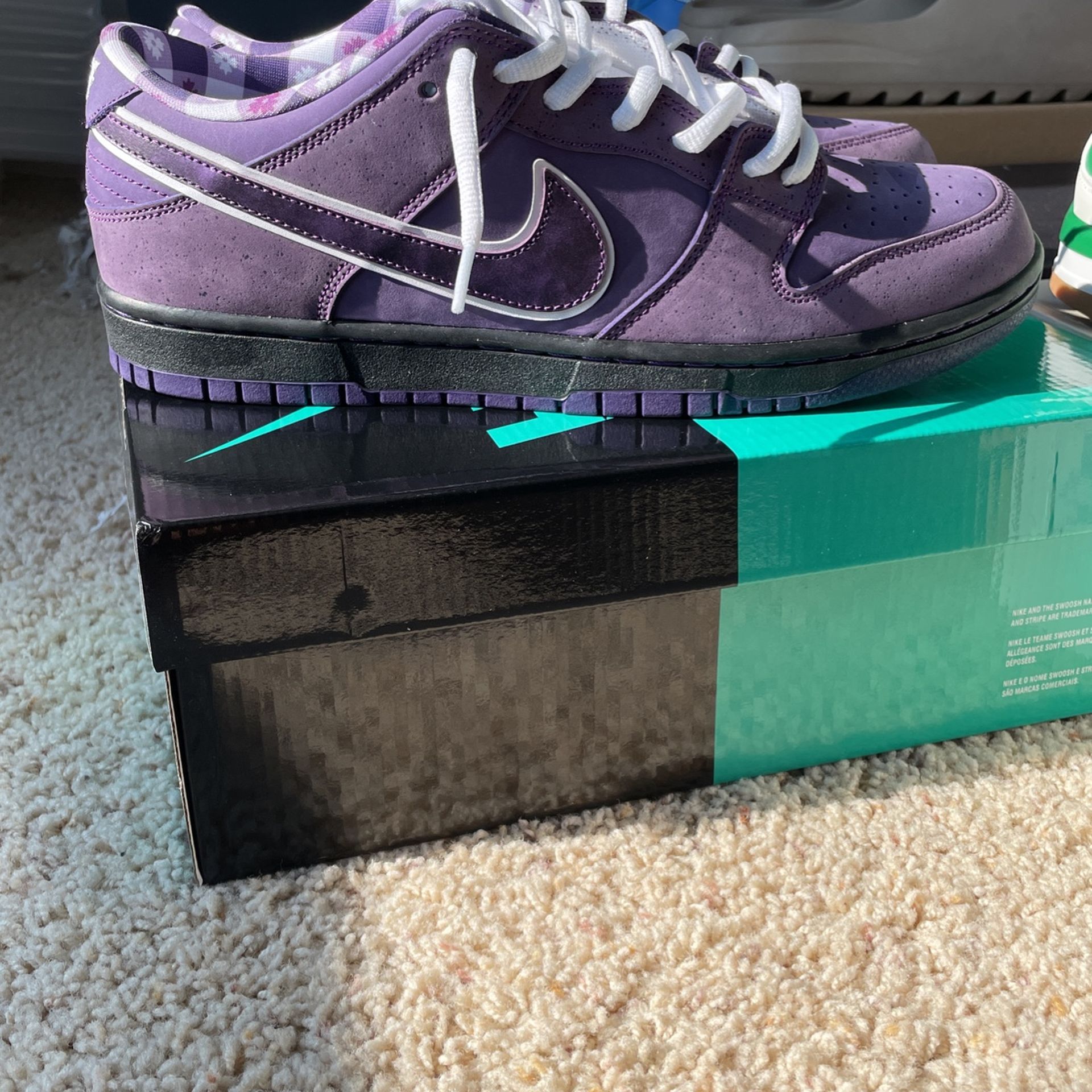 nike sb purple lobster price