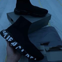 Balenciaga speed 2.0 Graffiti 