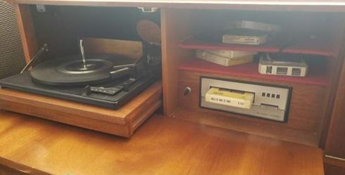 1970s Entertainment Center With Bar AM FM Koronette Radio 8 Track Record Player