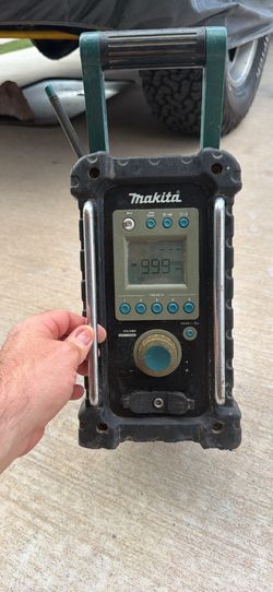 Job site radio (Makita)