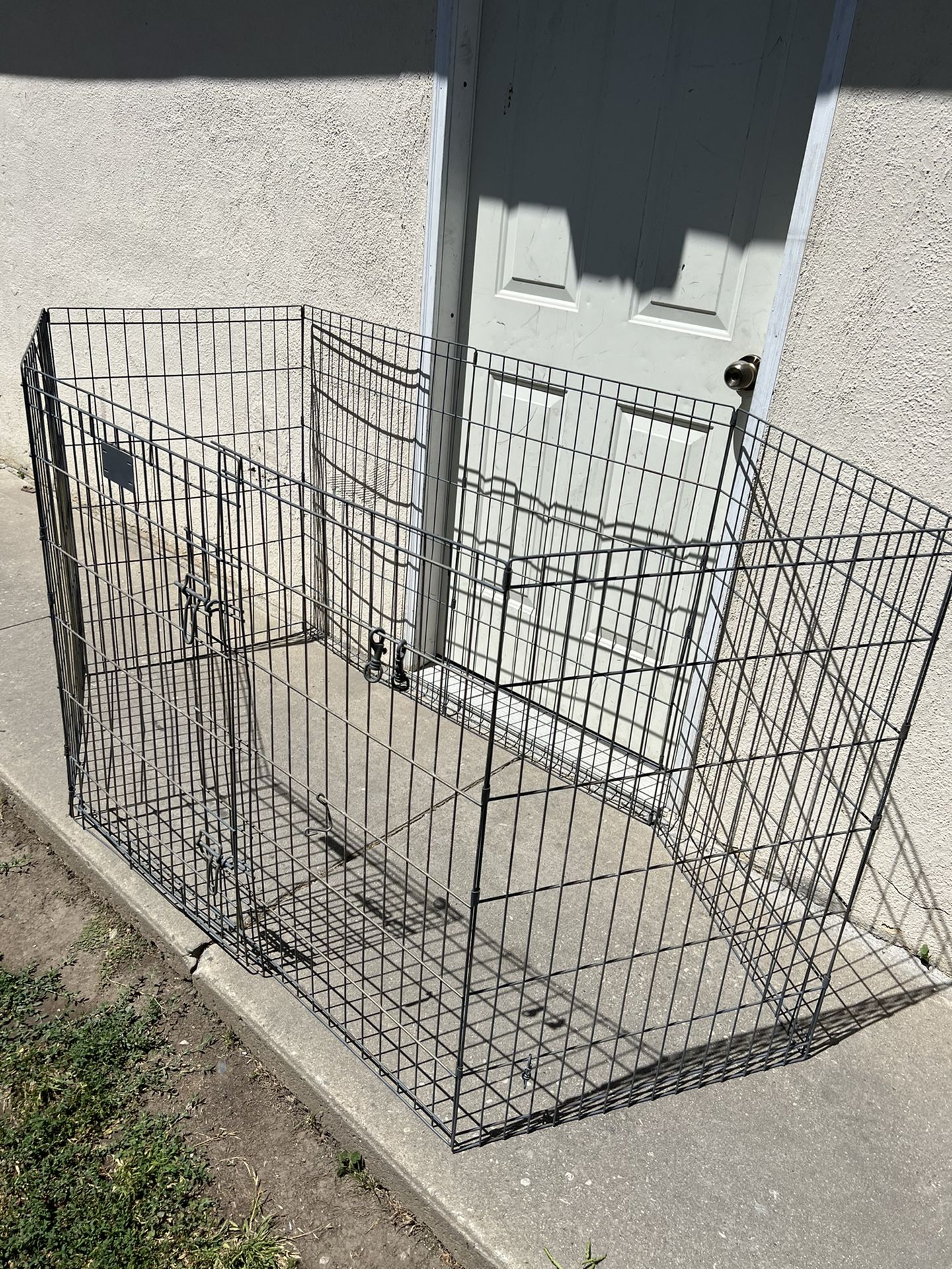 EXERCISE PEN FOR DOG