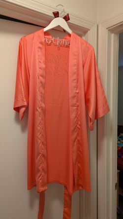 Maid of honor robe