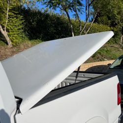 White Tonneau Cover (fits F150 Shirt Bed)