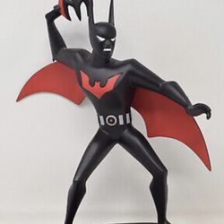 Batman Beyond Statue