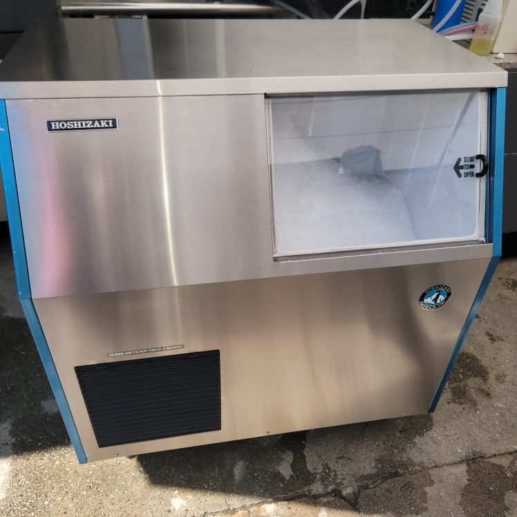 HOSHISAKI FLAKER ICE MAKER F-300BAF