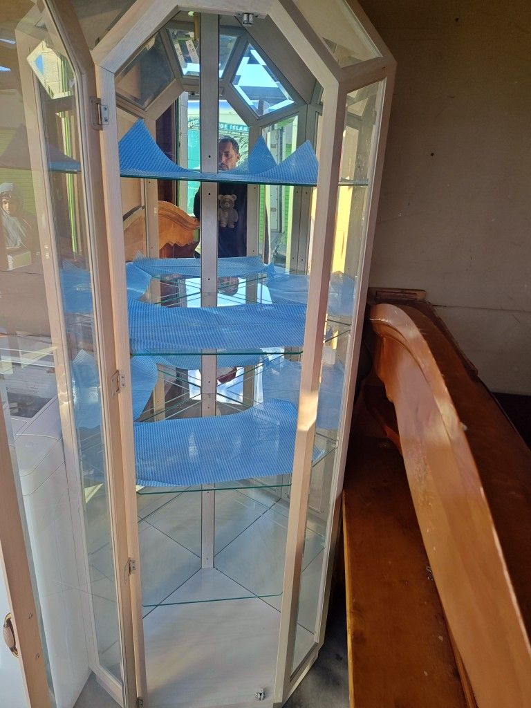 China cabinet