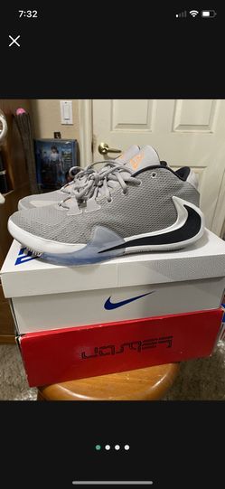 Nike Giannis 1 Size 11