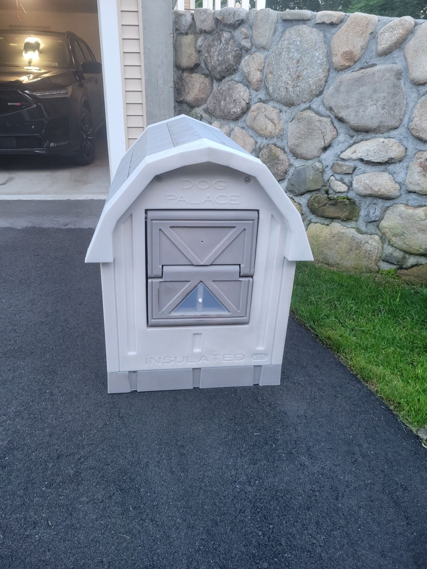 Insulated Dog House Dog Palace- Grey