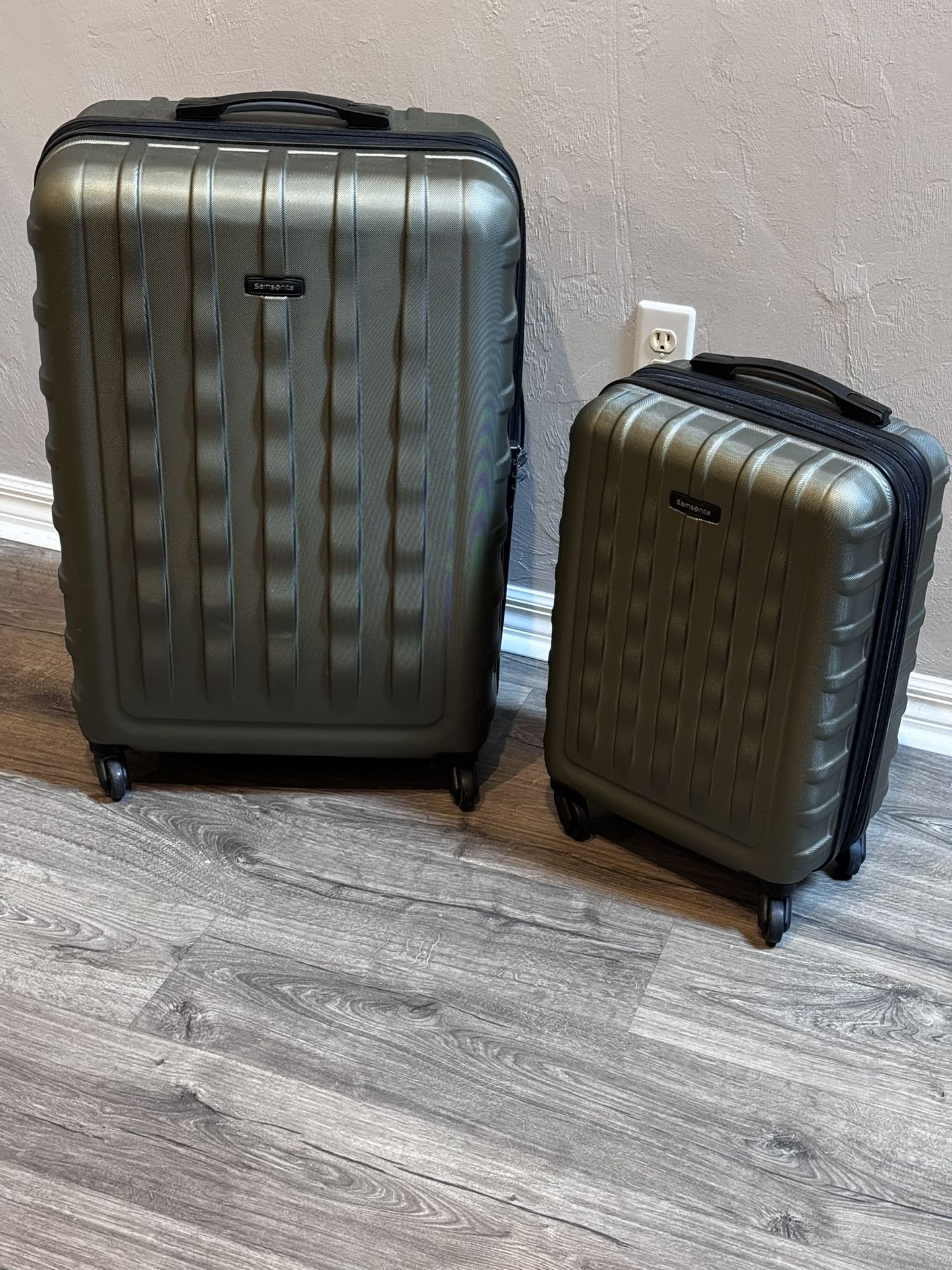 Samsonite Luggage
