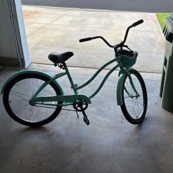 Girls Turquoise Bike 
